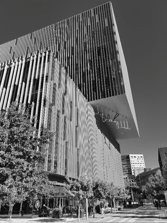 MIT Life Science Laboratory Building